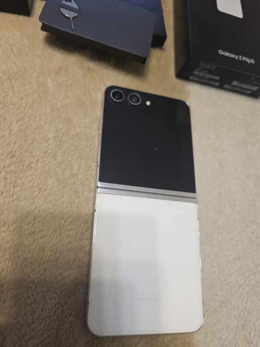 Samsung Z Flip 5 5G 8/256Gb Mint (SM-F731B)