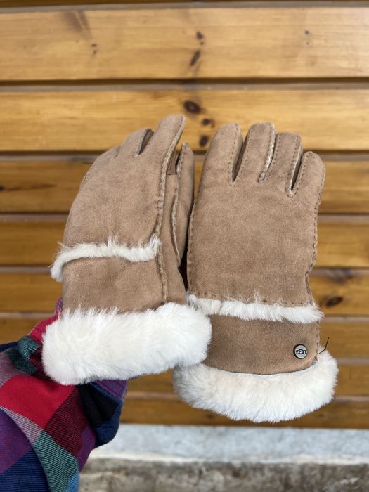 Рукавиці UGG, розмір М (нові)