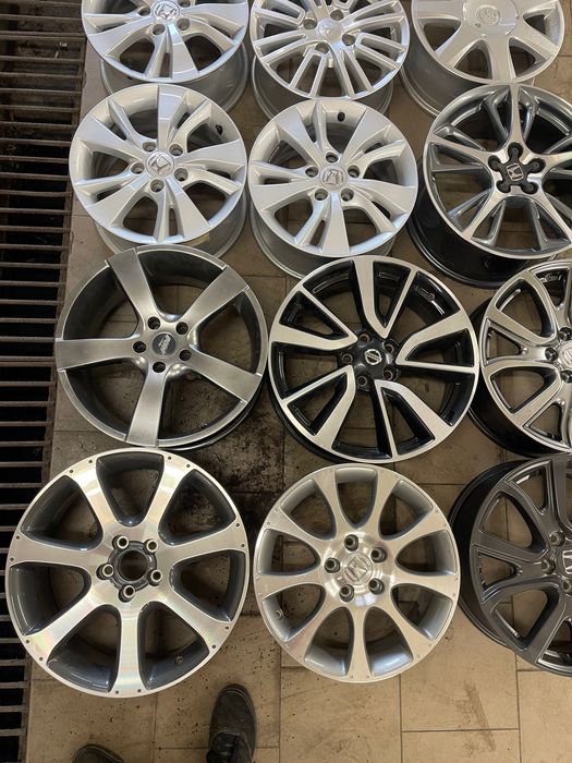 Титанові диски по штучно