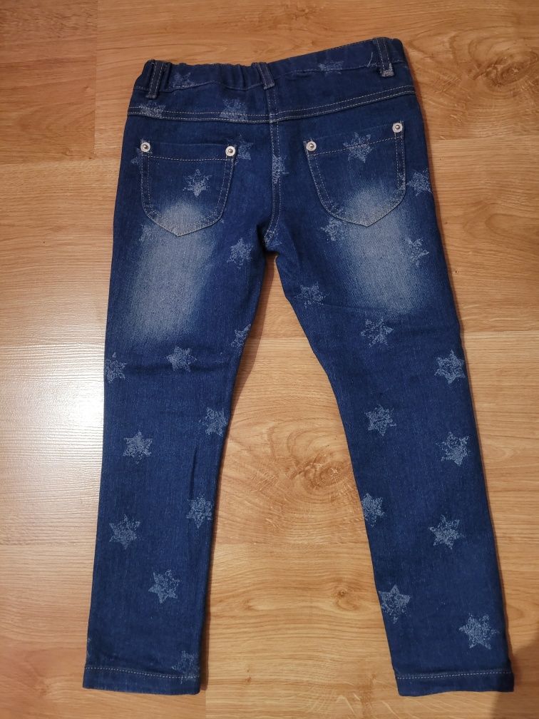 Spodnie jeans dla dziewczynki rozmiar 110.