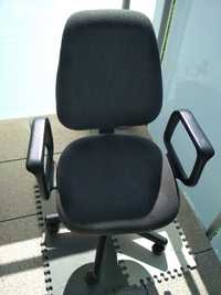 Krzesło obrotowe czarno-grafitowe