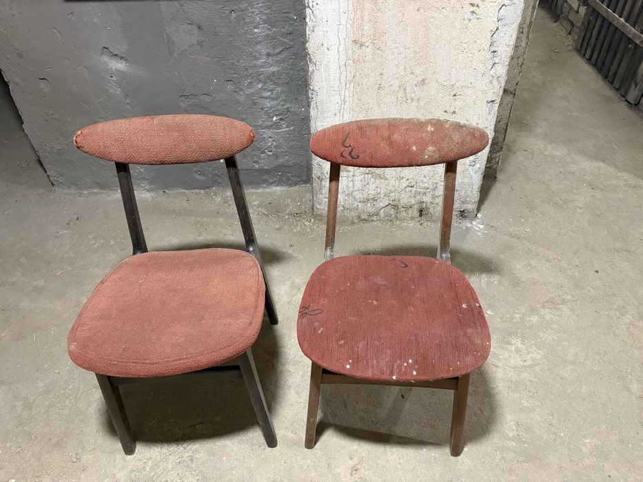 Krzesło z prl - Rajmund Hałas