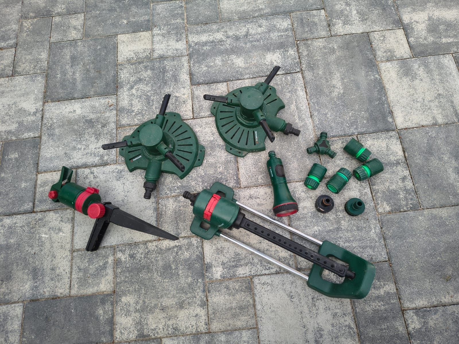 Akcesoria Parkside do nawadniania - 4x zraszacz, pistolet, złączki