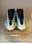 Кроссовки adidas yeezy 700 v3 arzareth
