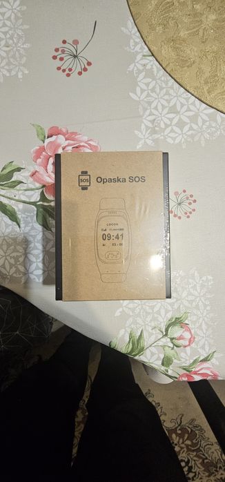 Opaska SOS dla seniora.