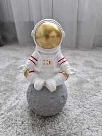 Figurka żywiczna astronauta, dekoracja, ozdoba do tortu, kosmos