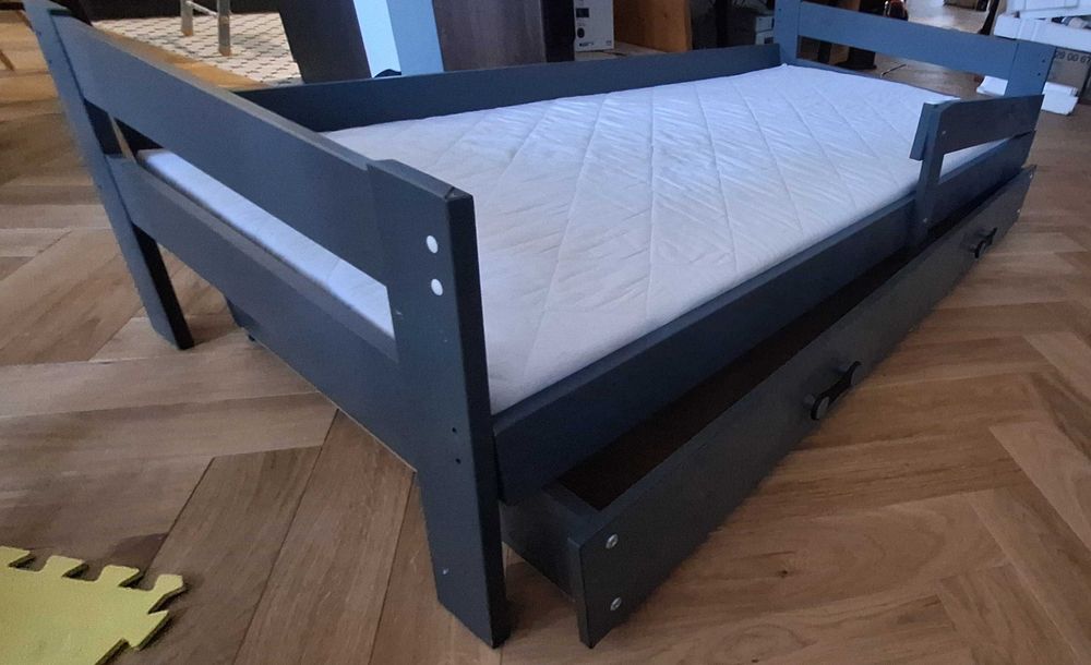 Łóżko dziecięce 160x80 szare Interbeds