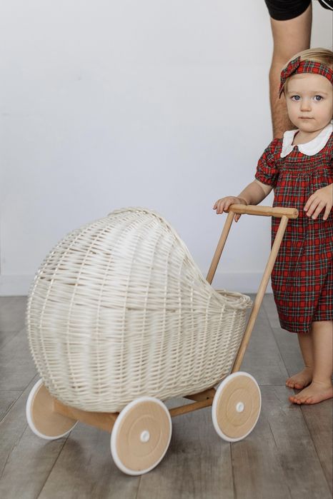 Вʼязаний візочок для ляльки