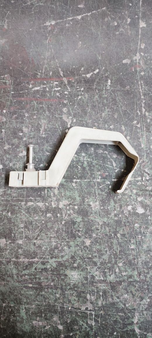 Uchwyt kablowy HILTI