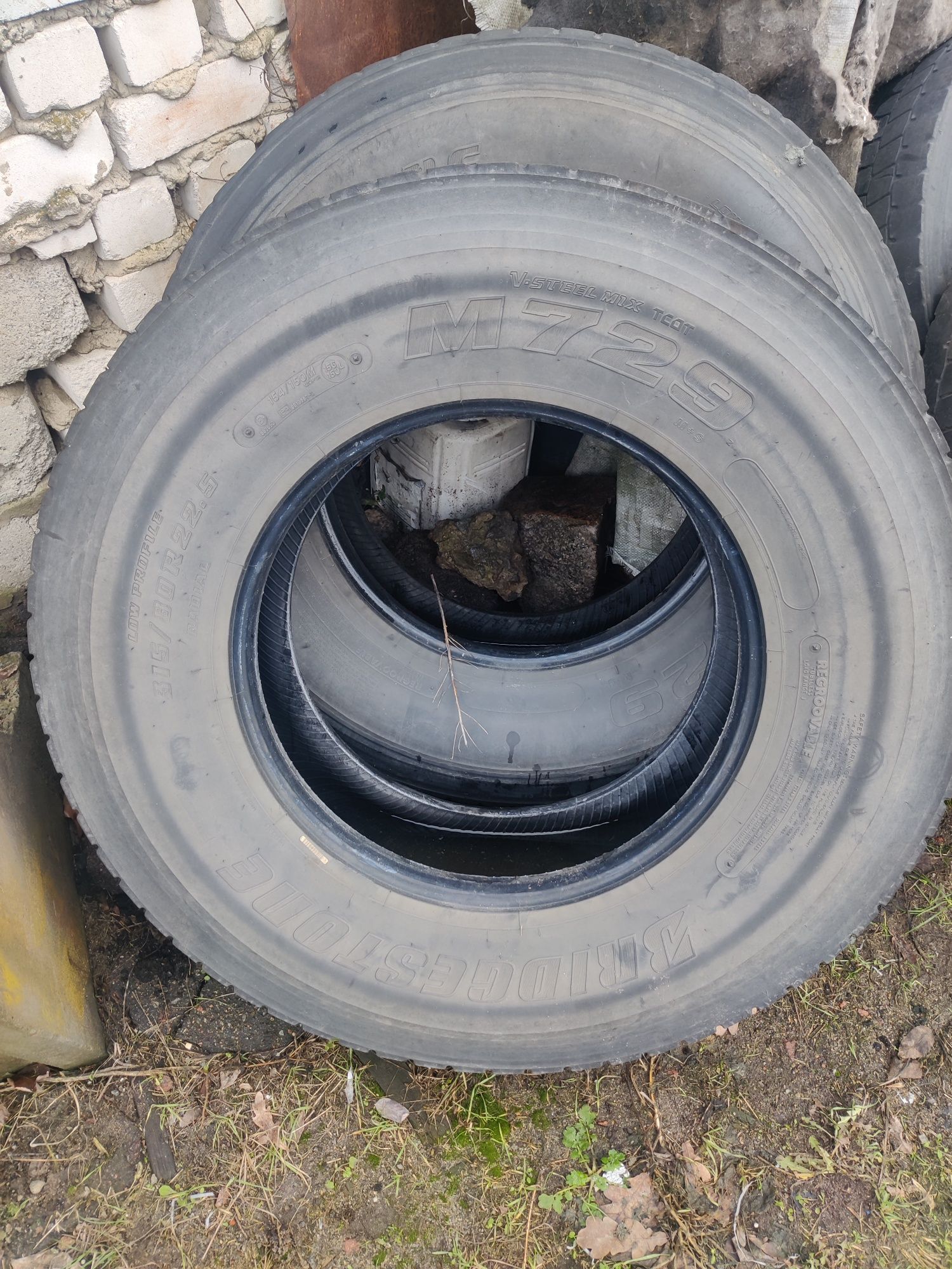 Bridgestone m729 скати колесо 315 80 22.5