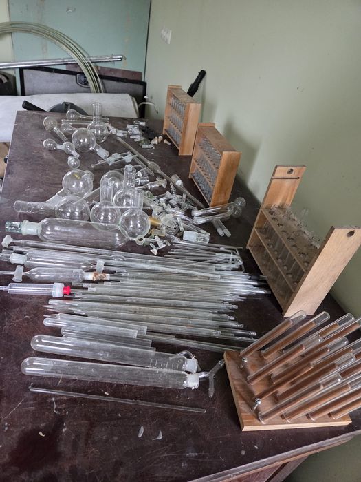 Хімічне приладдя