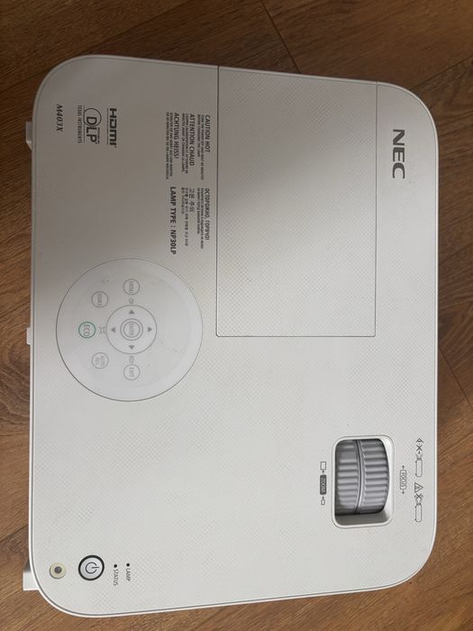 Projektor Nec np-m403x