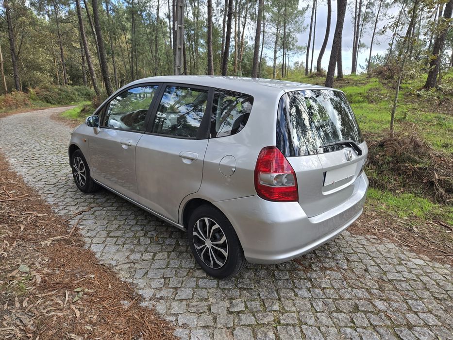 Marca super confiável num carro em excelente estado