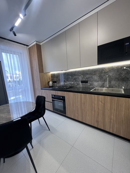 Оренда 1,5 км квартири поблизу парку Дружба Ще ніхто не проживав!