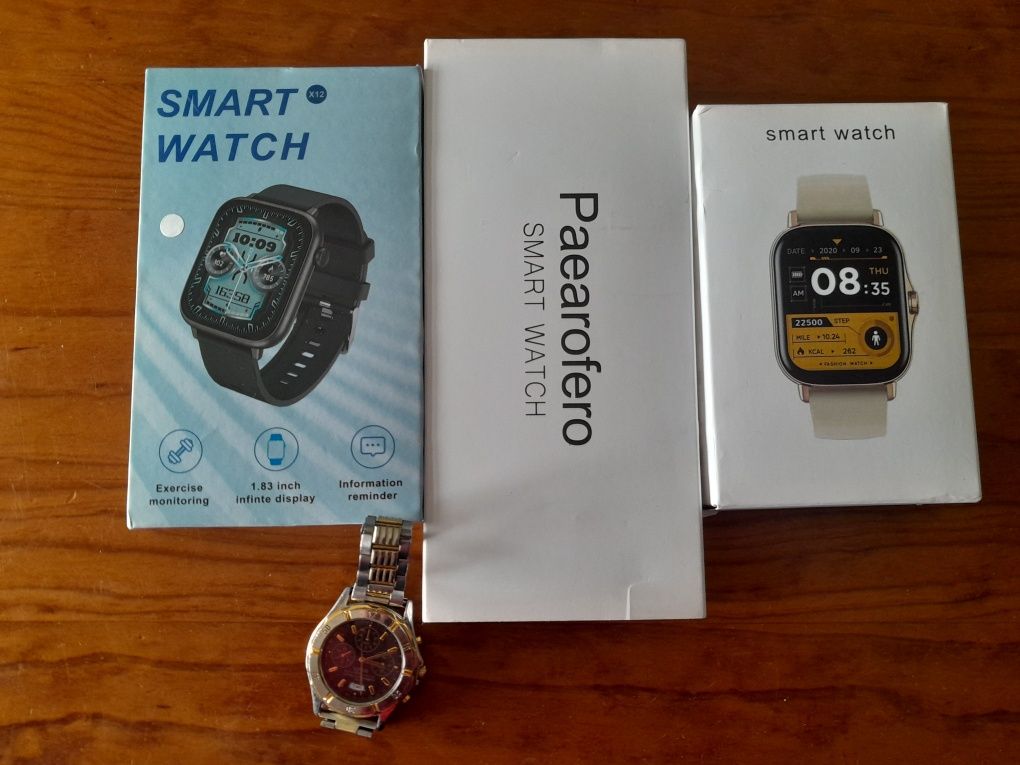 Relógios digitais smart watch.