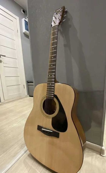 Акустическая гитара Yamaha f310
