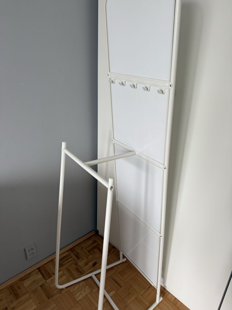 lustro stojące białe ikea