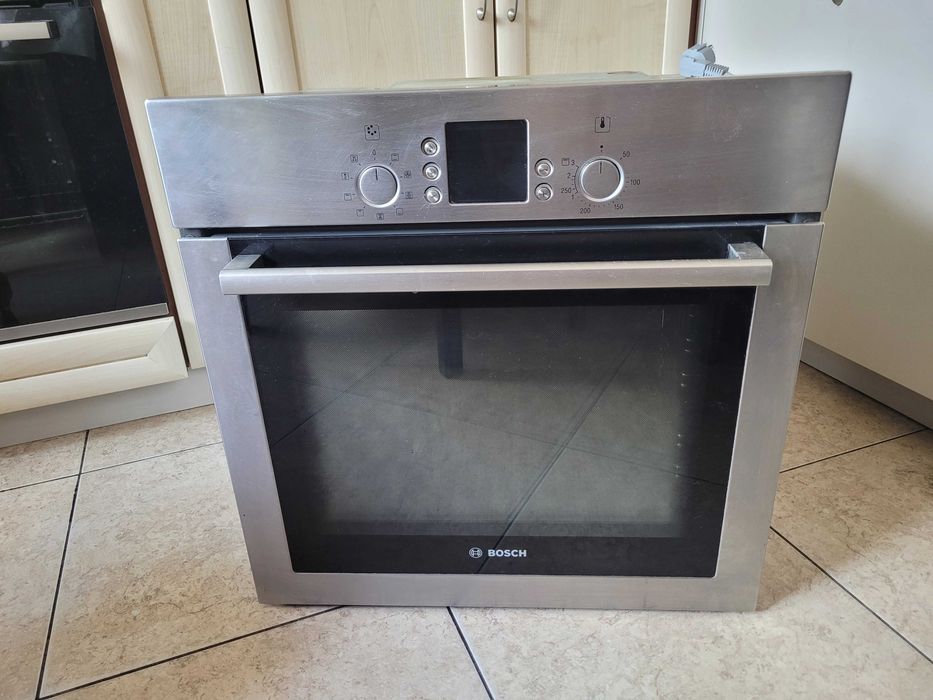 Духовка Bosch HBN340551 на запчастини (не працююча)