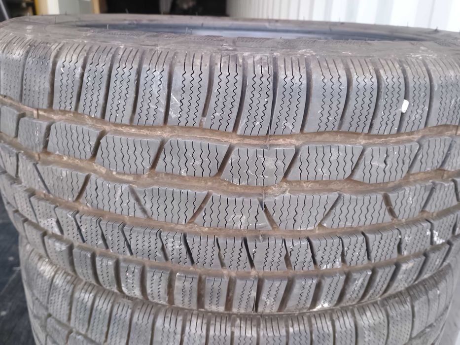 Całoroczne opony Profil 225/45/R17 para 2 sztuki 2021r. Bieżnik 8,3mm
