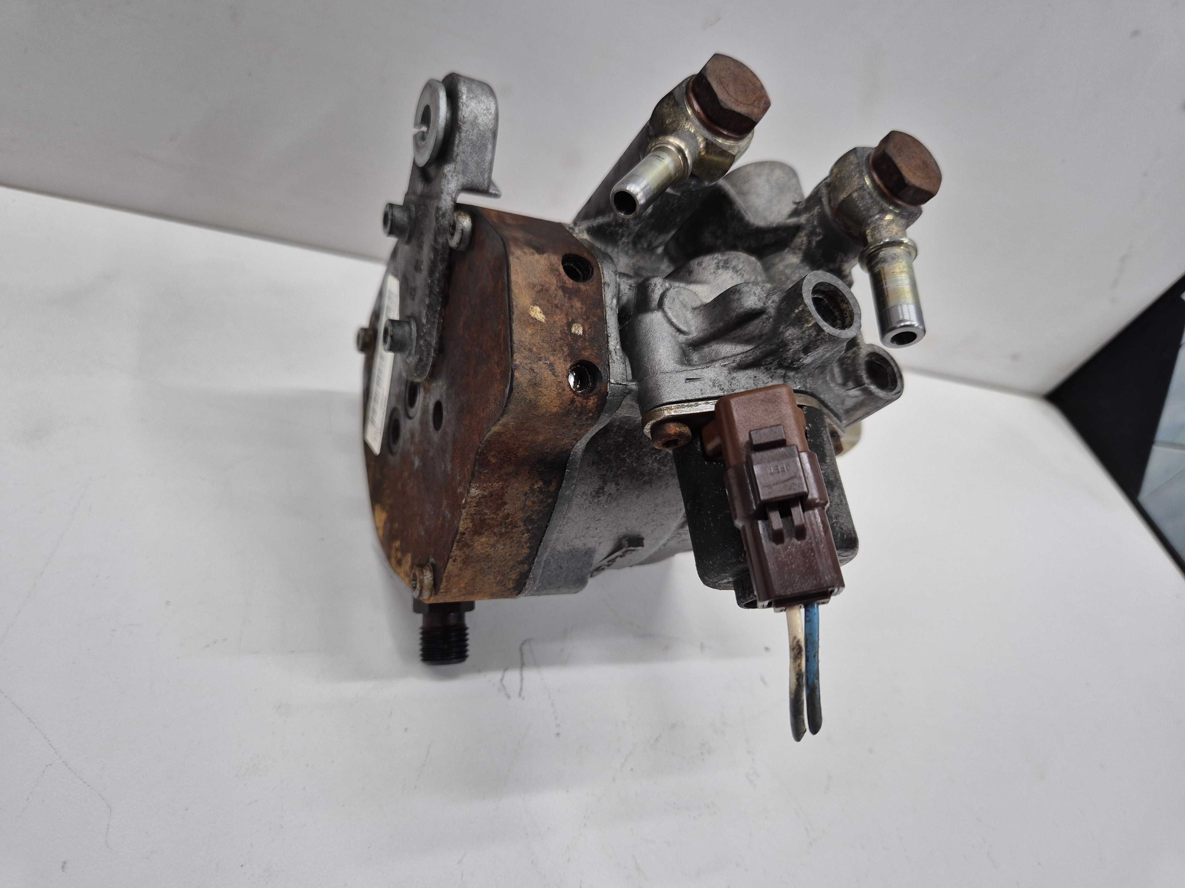 CITROEN C4 1.4 HDI suzuki liana 1.4 DDIS pompa wtryskowa paliwa