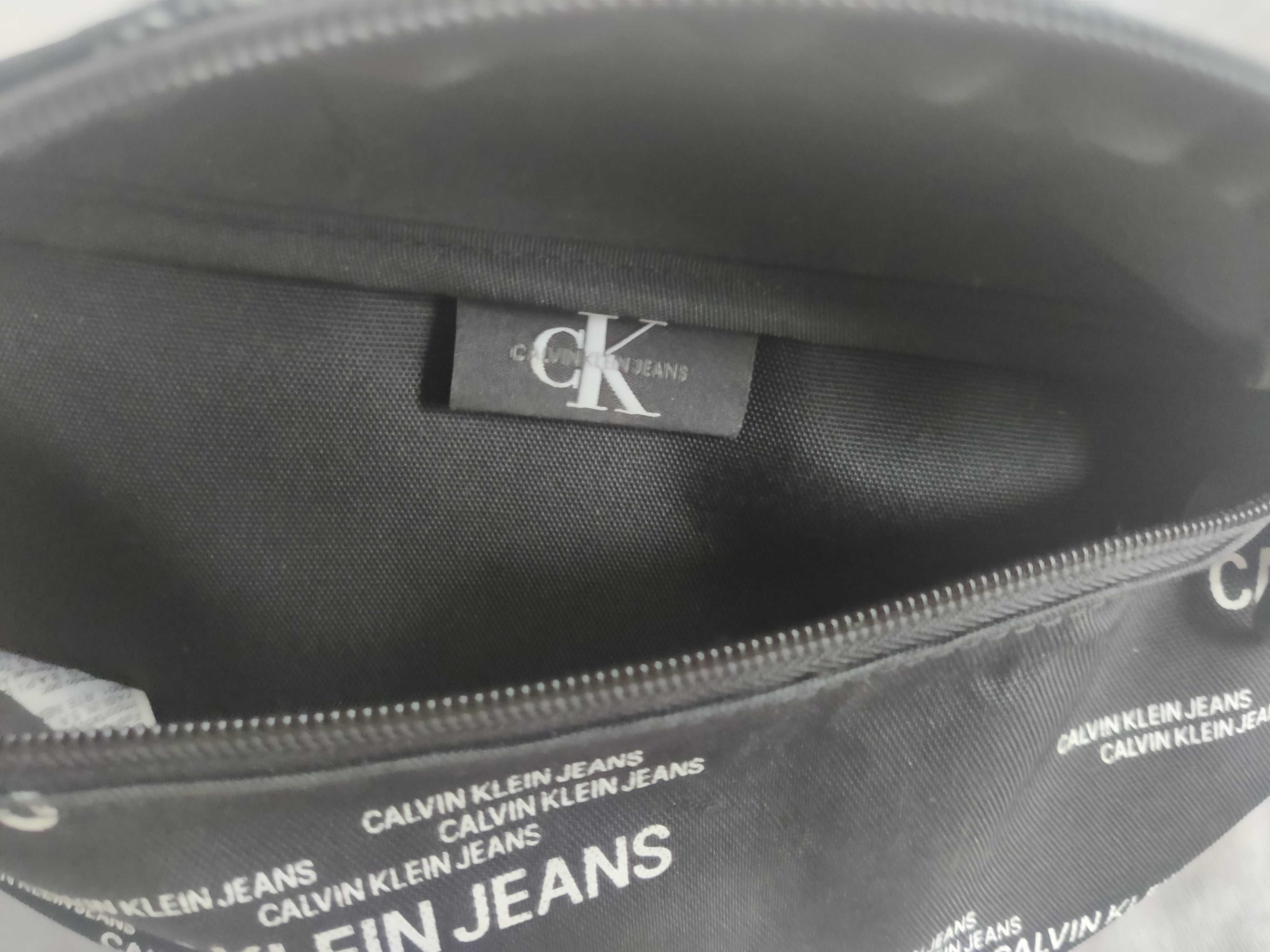 Nerka Calvin Klein