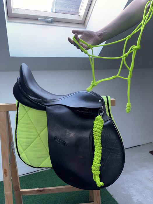 Komplet neonowy jeździecki