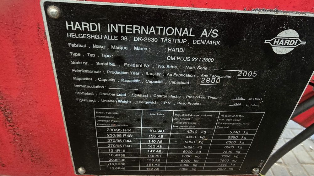 Hardi Commander 2800 24m Rok 2005