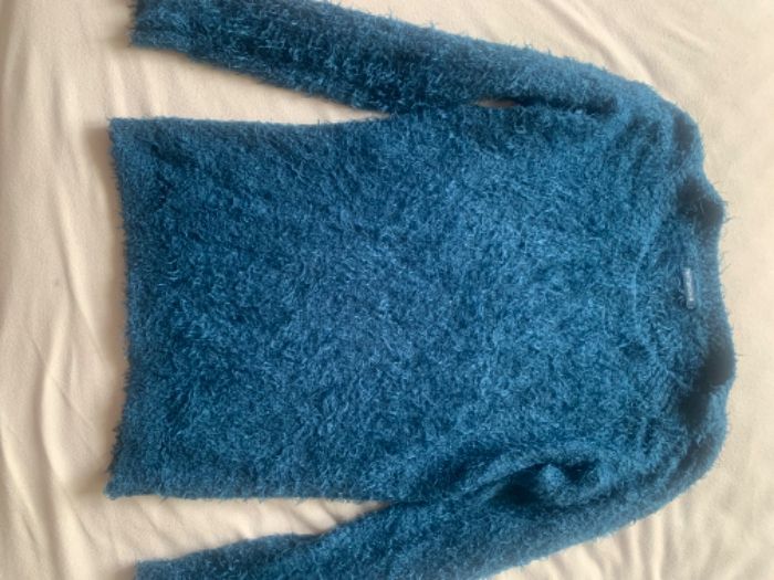 Sweterek niebieski terranova S