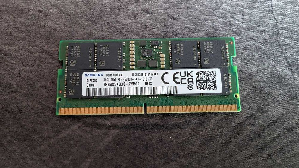 Пам'ять SO-DIMM DDR5 16Gb 5600 Samsung M425R2GA3EB0-CWM