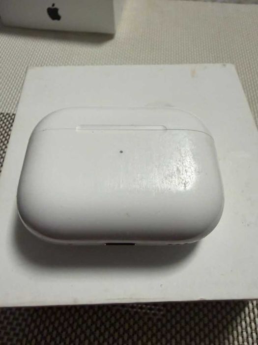 Apple AirPods Pro 2nd generation MTJV3ZM/A