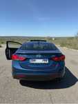 HYUNDAI Elantra Coupe.