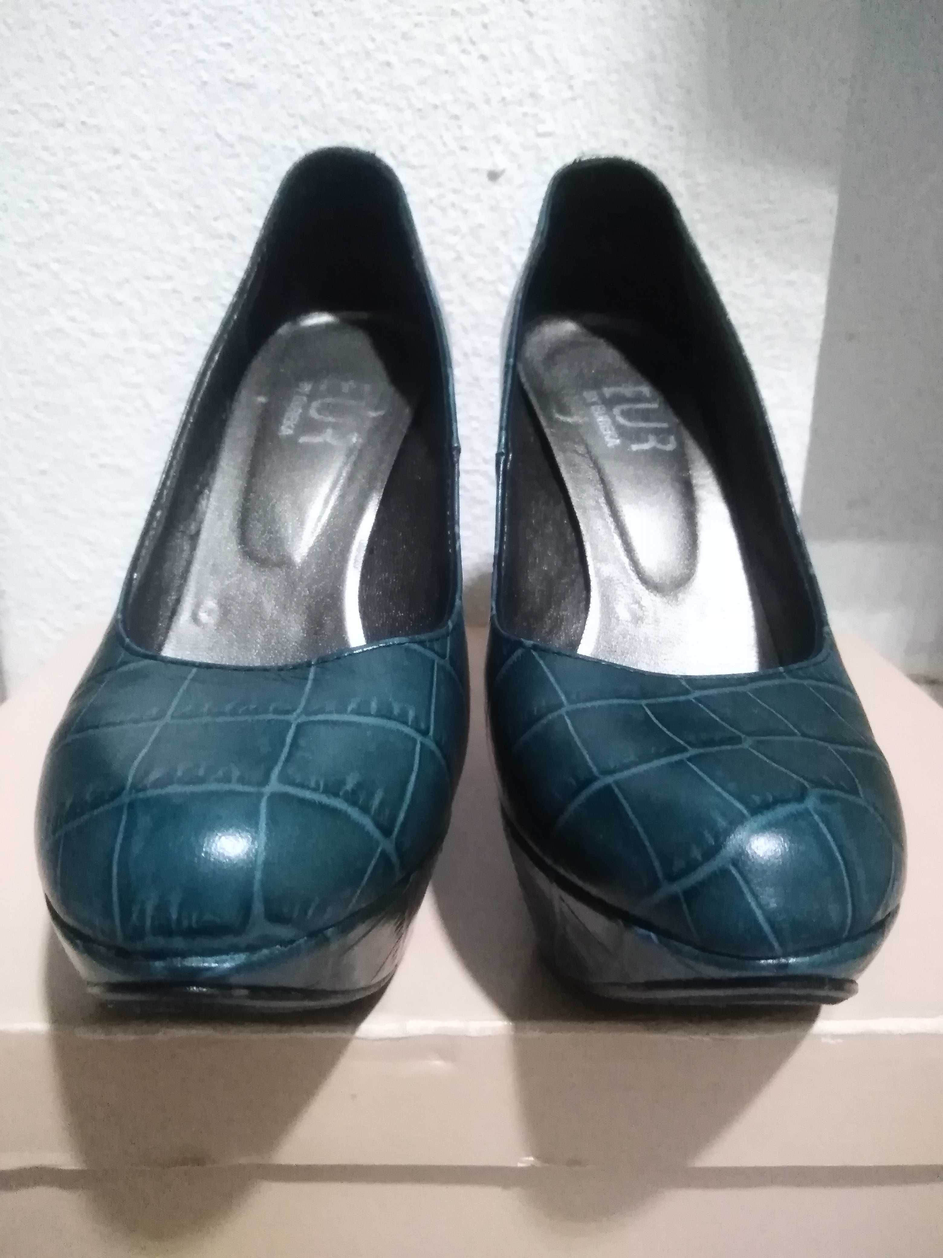 Sapatos Eureka Nº37