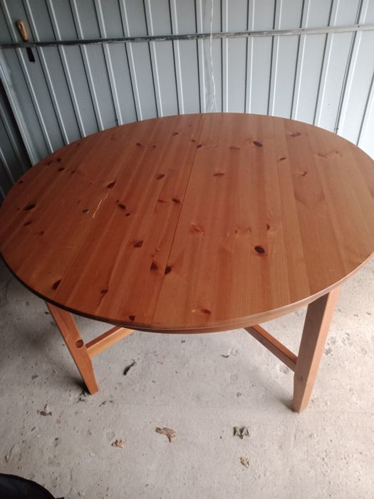 Sprzedam stół okrągły- rozkładany