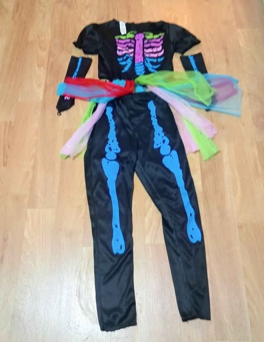 Fato de menina para o Halloween