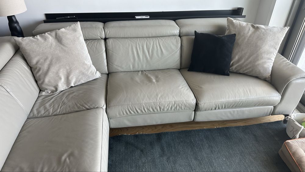 Sofa em pele Chateau d'Ax