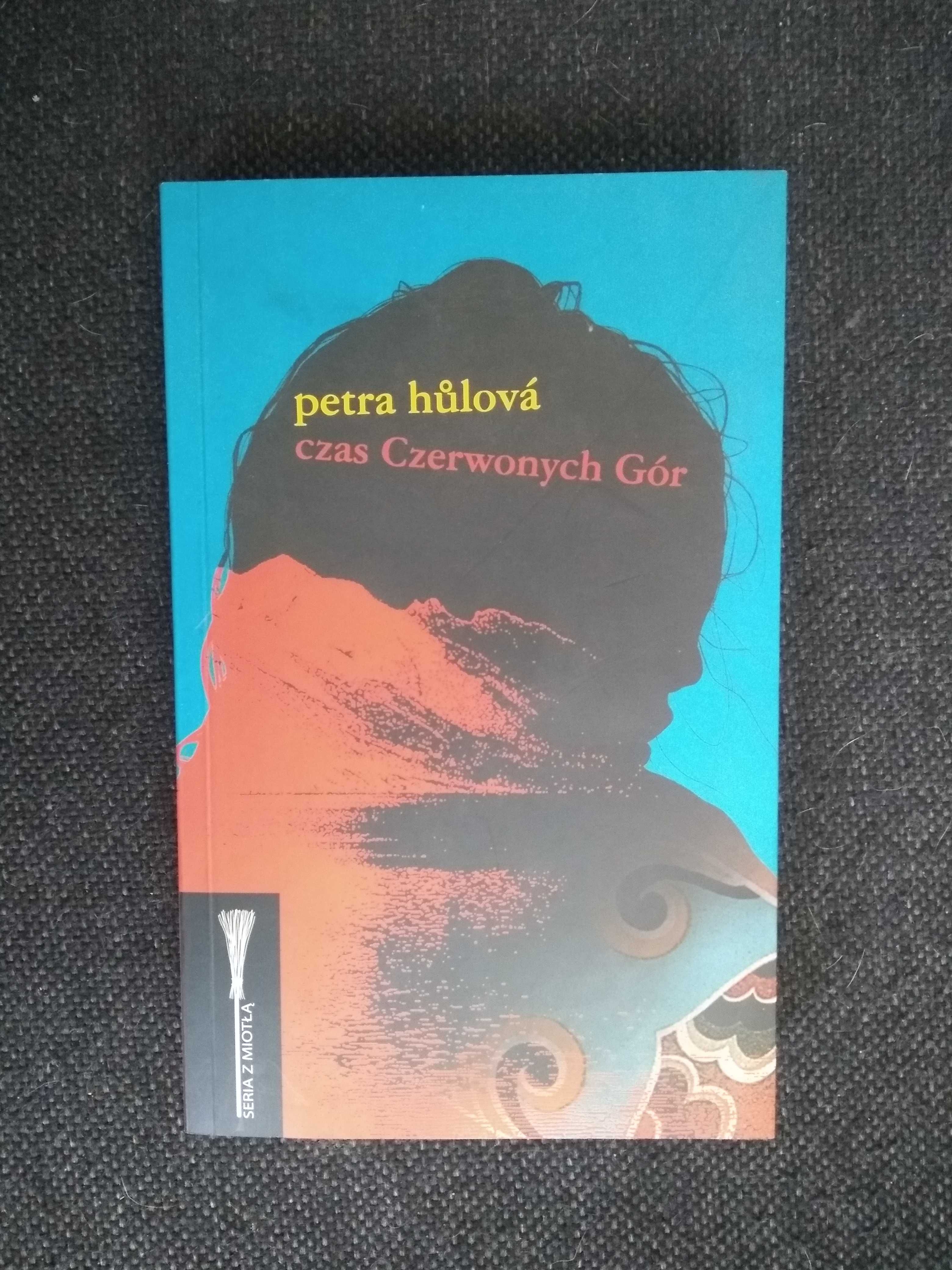 Dobra książka - Czas czerwonych gór Petra Hulova (P72)