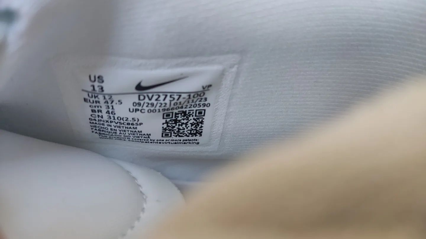 Кросівки Nike Cosmic Unity 3 (DV2757-100) 47.5 розм