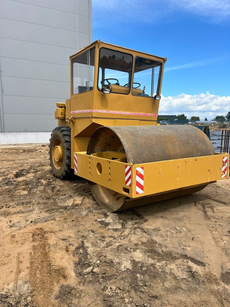 Wynajmne walce drogowe 13 ton i 2,5 tony