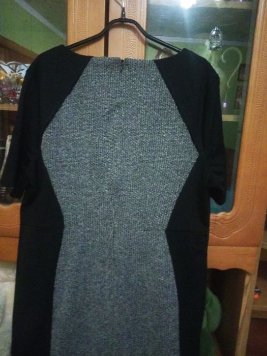 Платье , плотний трикотаж