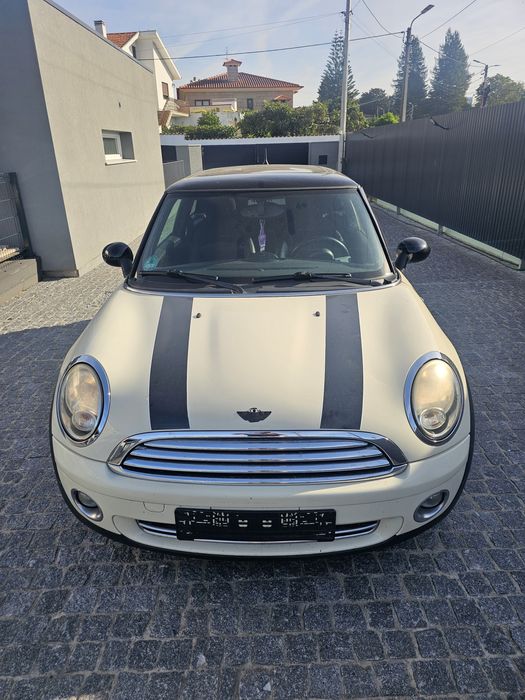 Vendo mini Cooper 1.6 gasolina carro importado