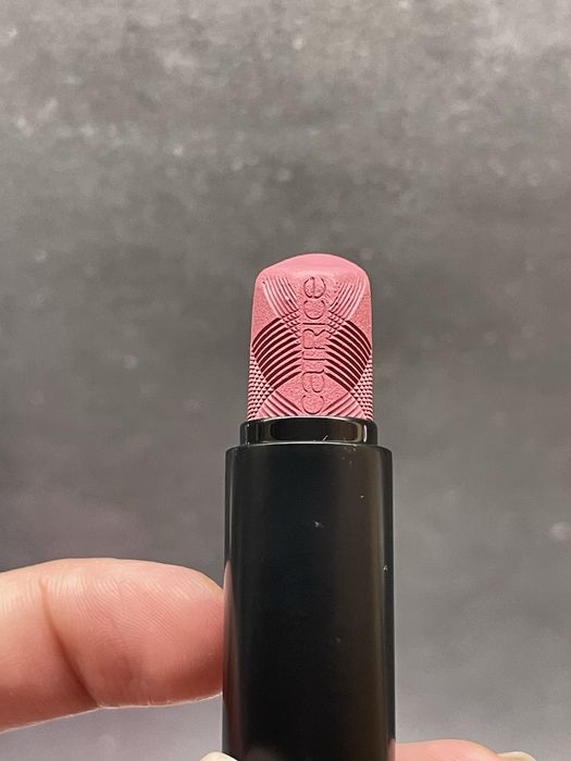 Pomadka Catrice Scandalous Matte 060