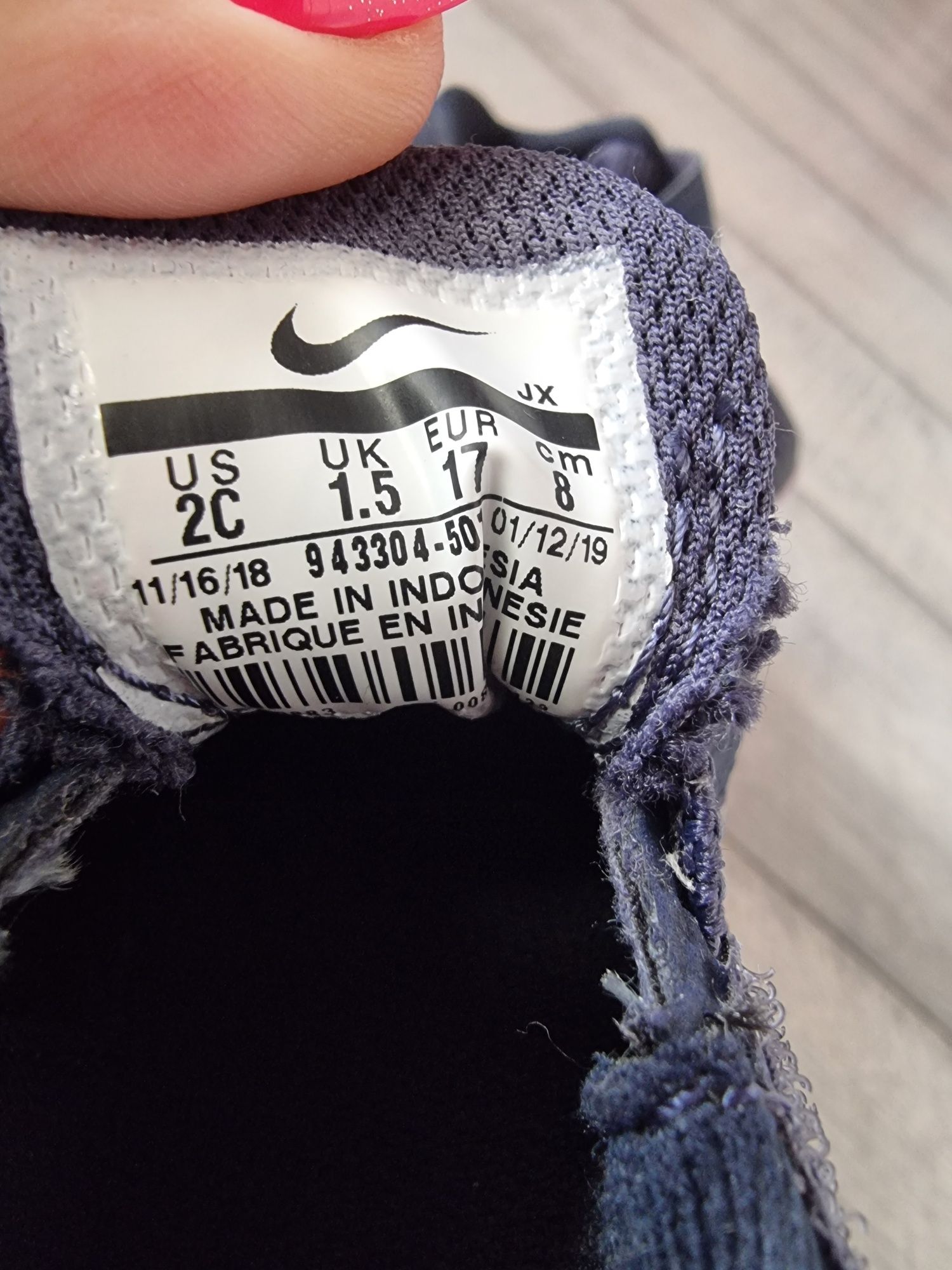 Nowe buciki Nike Revolution 4 rozmiar 17