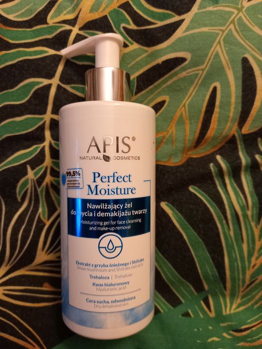Apis Perfect Moisture,  nawilżający żel do mycia i demakijażu twarz