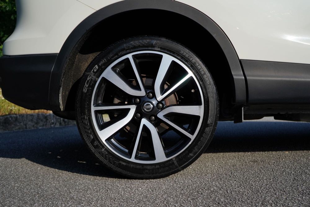 Nissan Qashquai Tekna+  FULL-EXTRAS ( 1.6DCi 130cv / 2015)