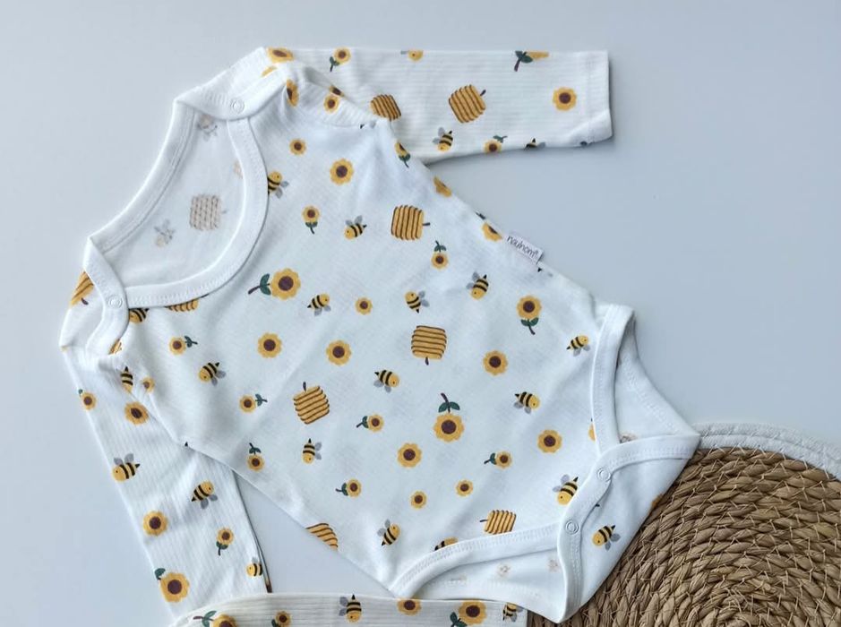 Nowe body niemowlęce