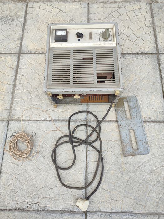 Трансформатор сварочный ТСБ-90 с зарядным 6-12В