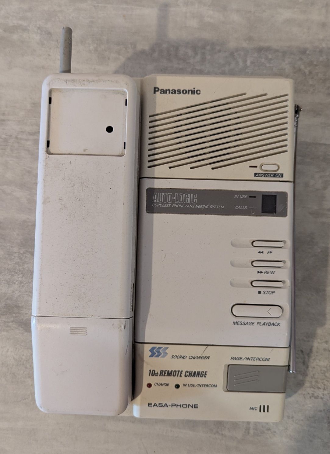 Телефон Panasonic для колекції