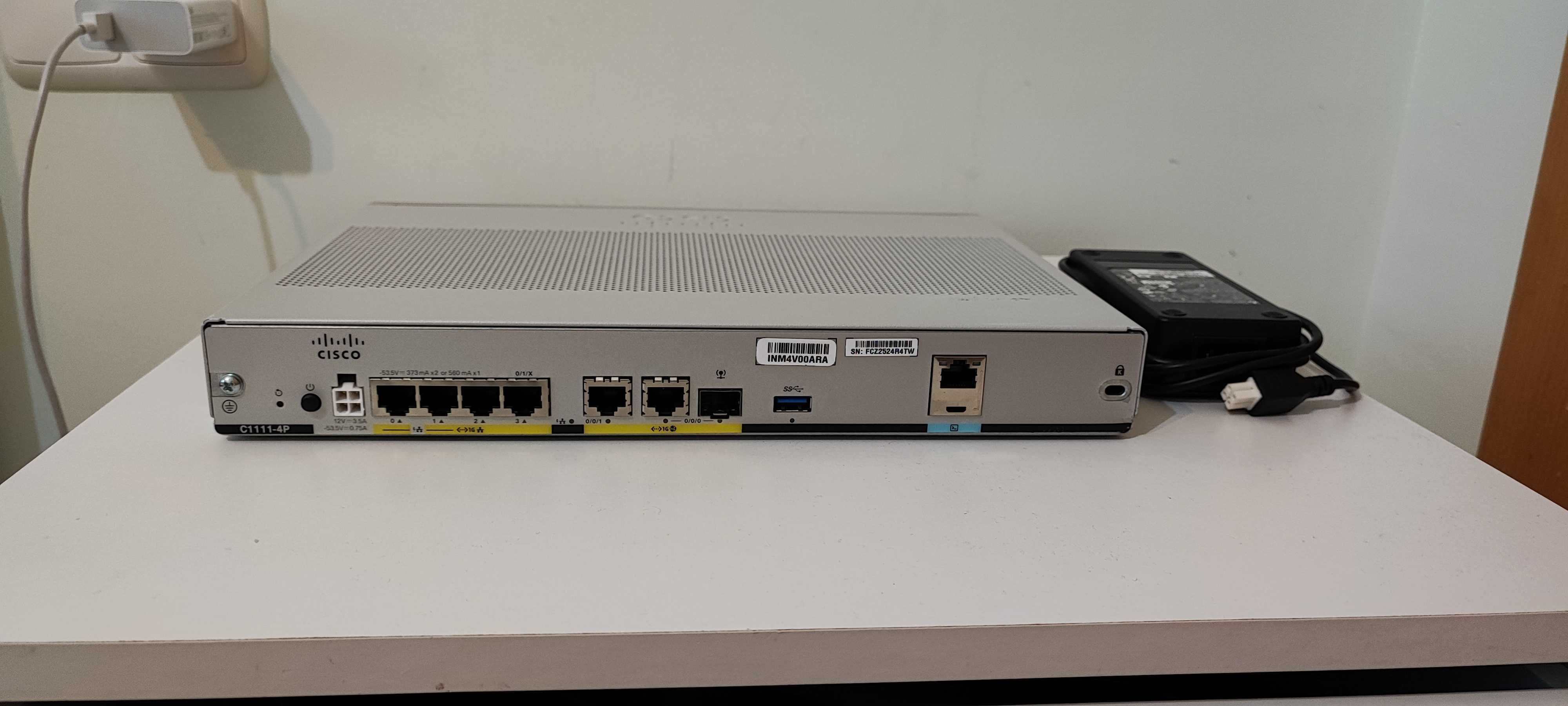 Маршрутизатор Cisco ISR C1111-4P SEC/K9 Нал/безнал