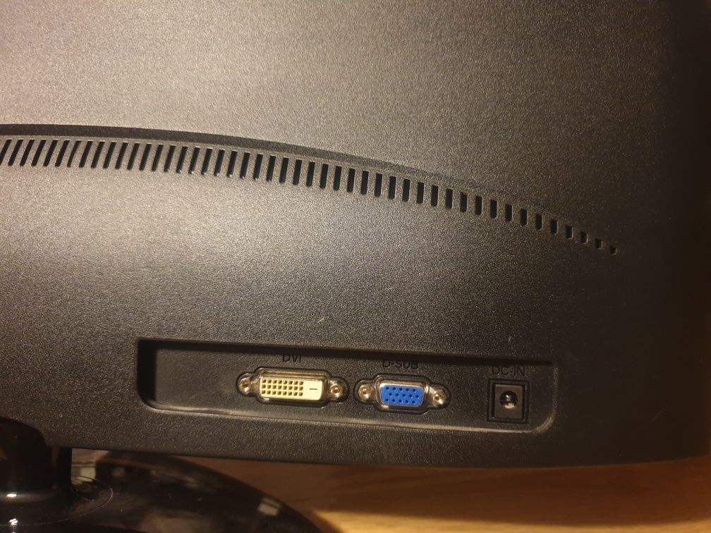 Monitor HP X22 LED TFT22W80