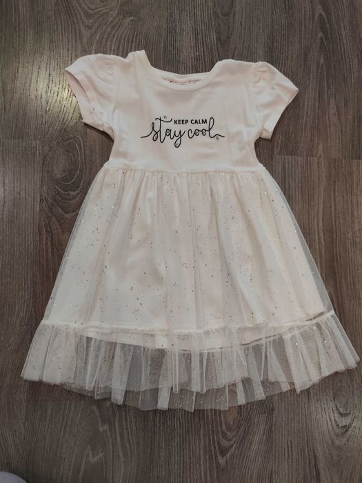 Сукні на дівчинку